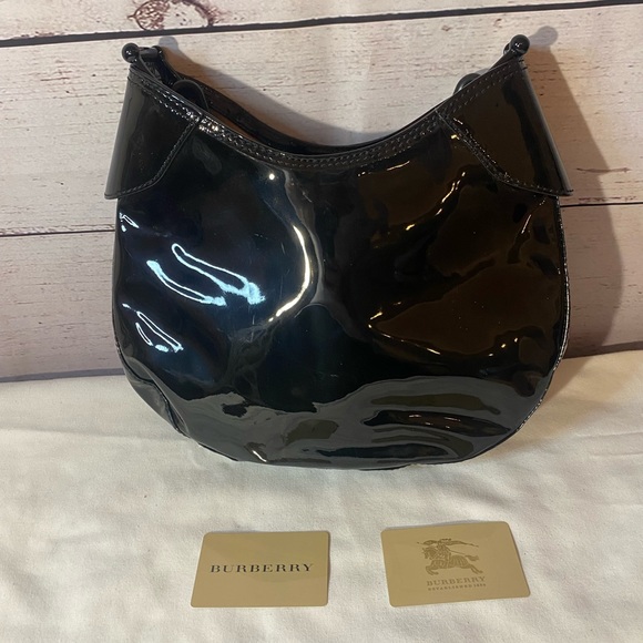 LIKE NEW BURBERRY PATENT LEATHER SHOULDER BAG RARE!!!!! - Picture 4 of 12